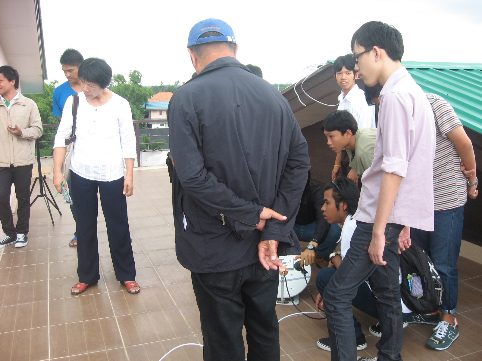 ศึกษาดูงานต้นแบบการทำธุรกิจ(กล้องวงจรปิดและจานดาวเทียม)