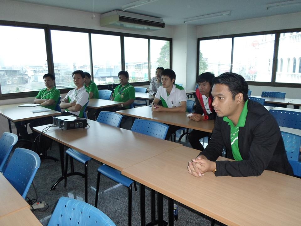 ทีมงานของโรงเรียนเข้ารับการอบรมเรื่อง ความพิการ กับ Will Share