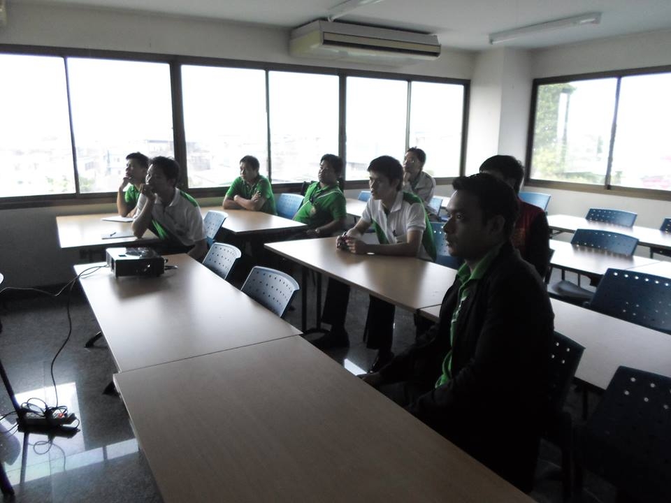 ทีมงานของโรงเรียนเข้ารับการอบรมเรื่อง ความพิการ กับ Will Share